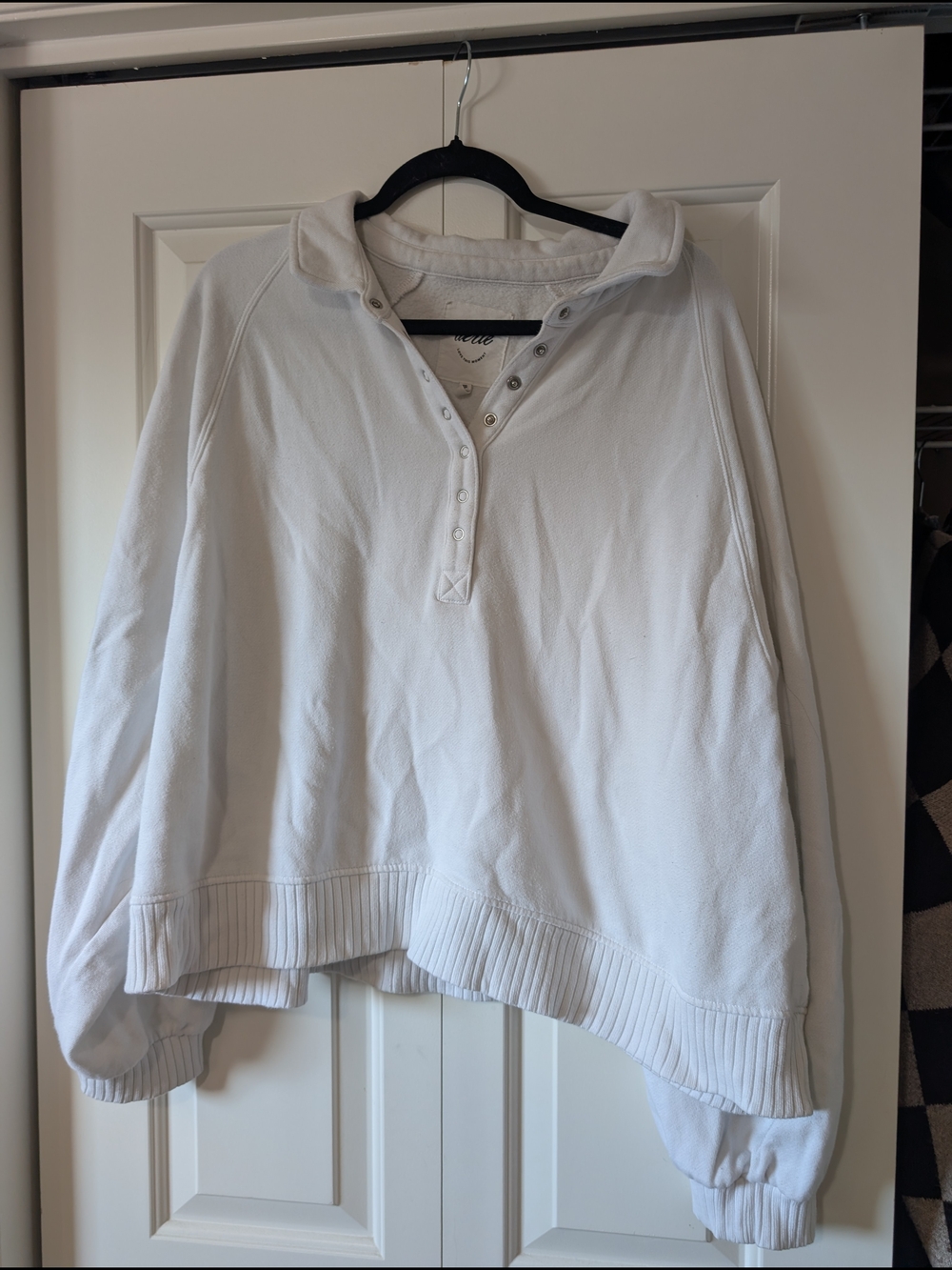 Women’s White Pullover Snap-Front Collar Sweatshirt